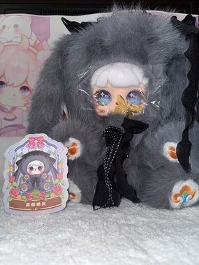 Mocici 600% Adventure Prologue Series Gray Plush Hooded Doll